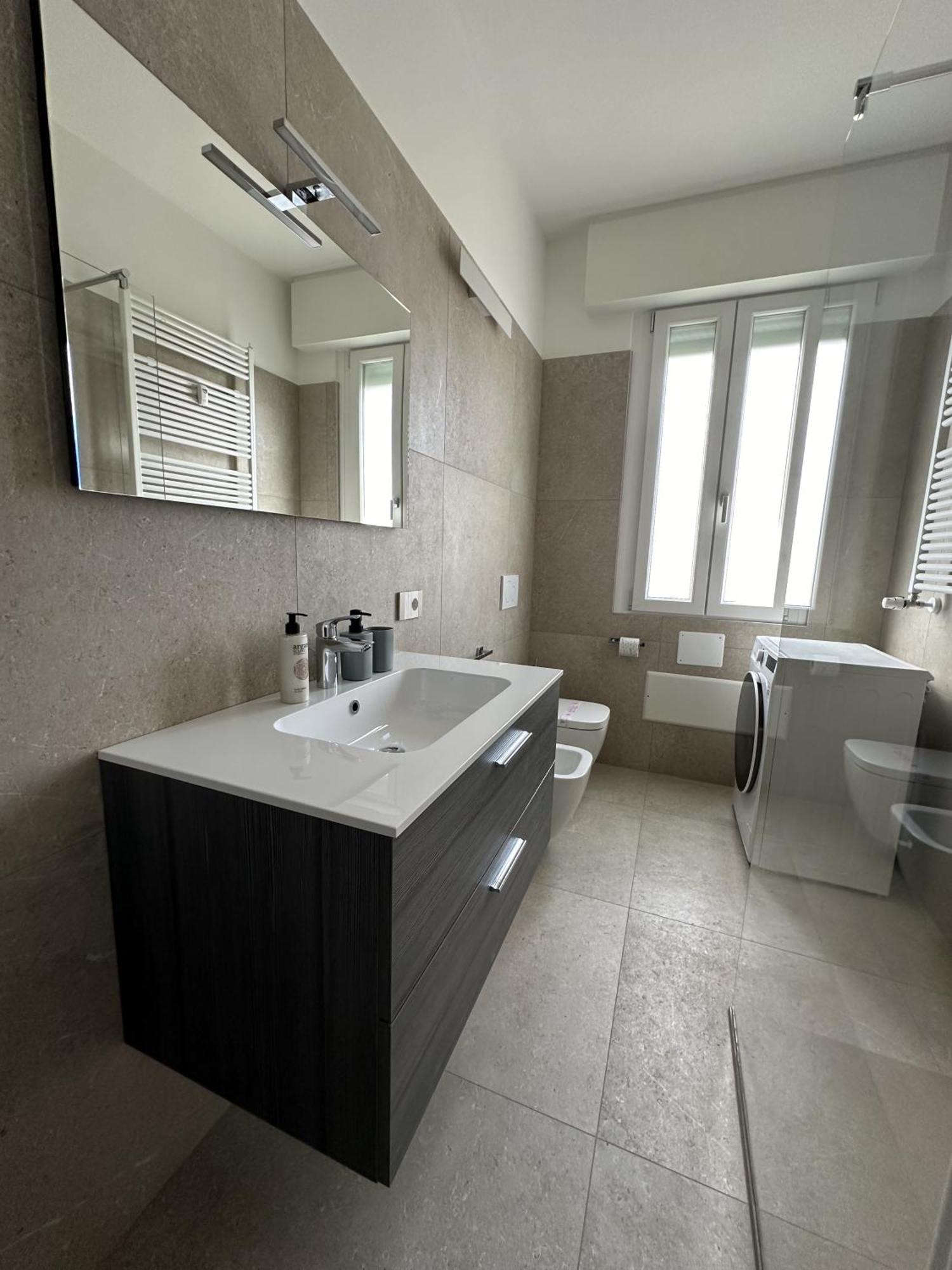 Appartamento Deluxe Fronte Ospedale ليغناغو المظهر الخارجي الصورة