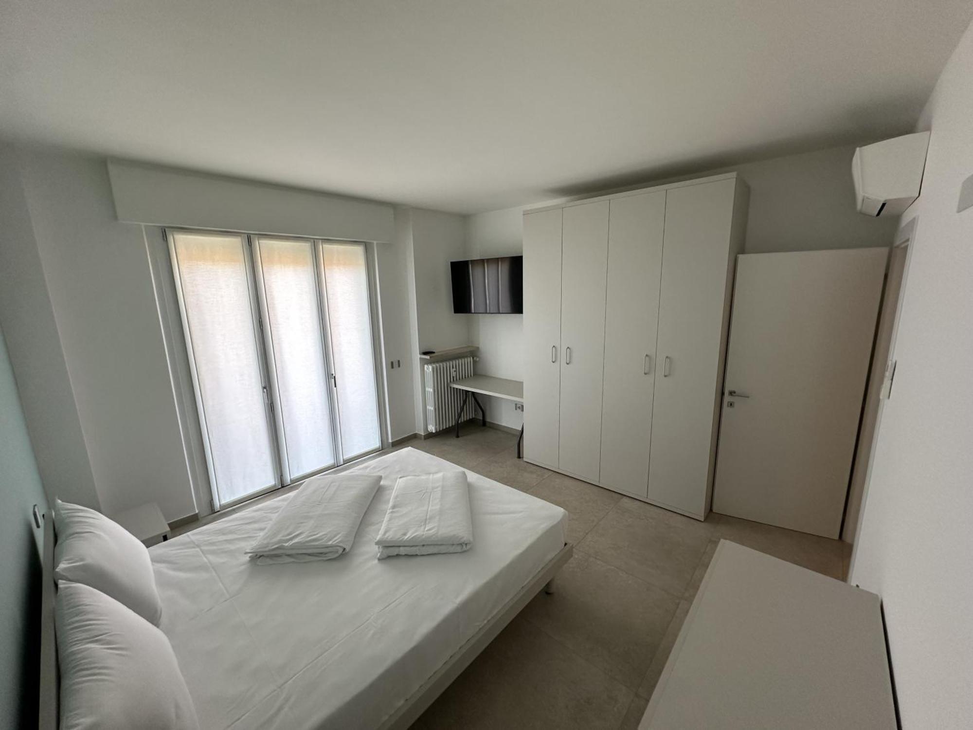 Appartamento Deluxe Fronte Ospedale ليغناغو المظهر الخارجي الصورة